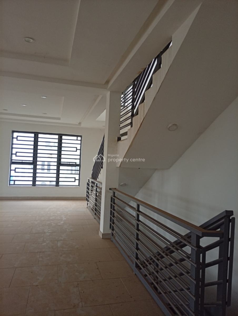 Brand New 213sqms Corporate Office Space, Jahi, Abuja, Plaza / Complex / Mall for Rent
