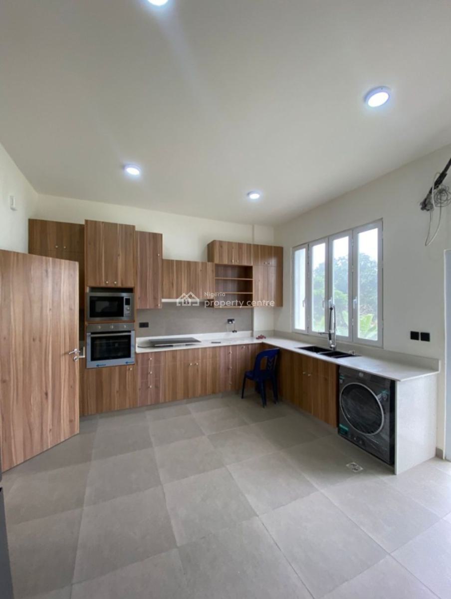 Luxurious Fully Serviced 3 Bedroom Flat with a Room Bq, Victoria Island (vi), Lagos, Flat / Apartment for Sale