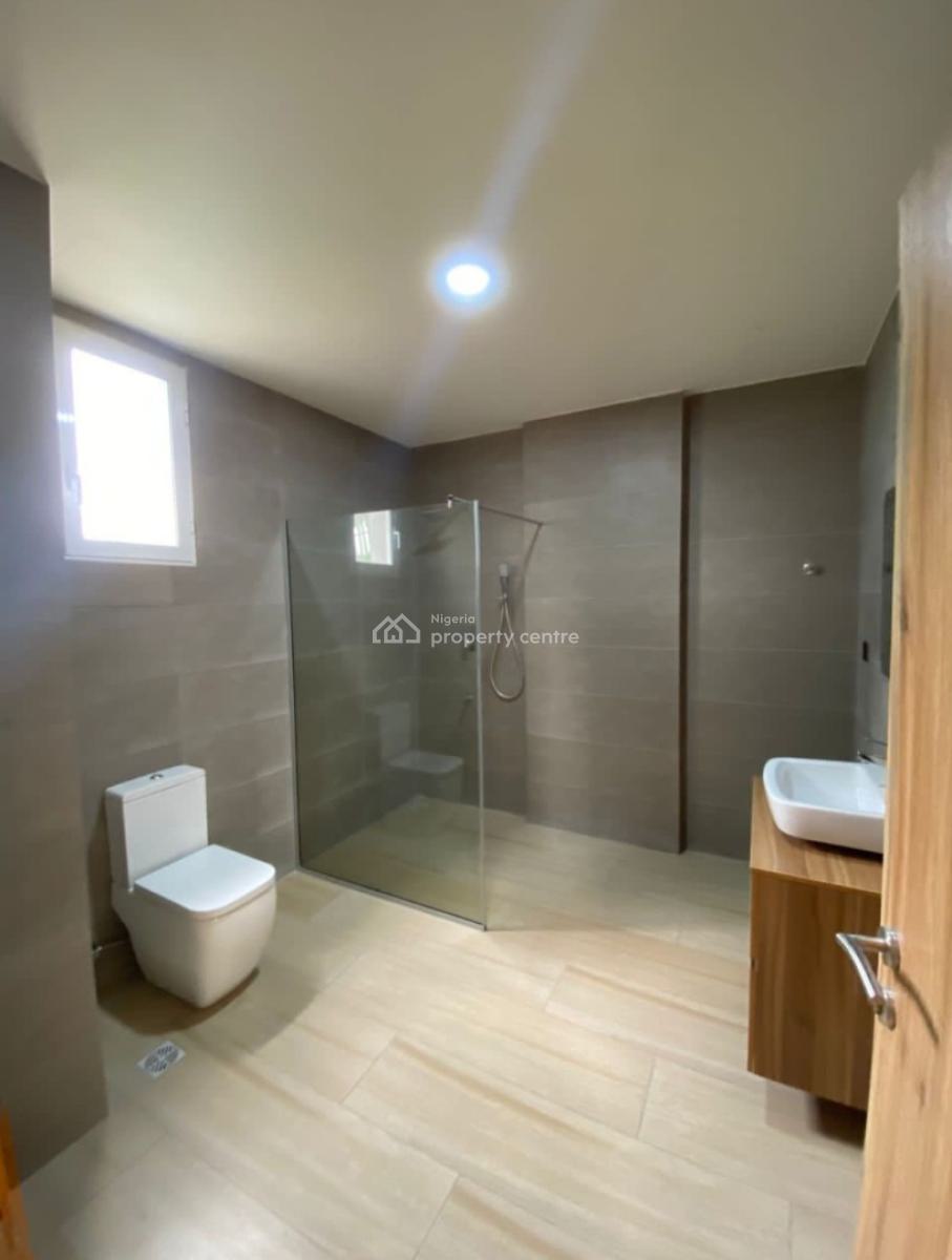 Luxurious Fully Serviced 3 Bedroom Flat with a Room Bq, Victoria Island (vi), Lagos, Flat / Apartment for Sale