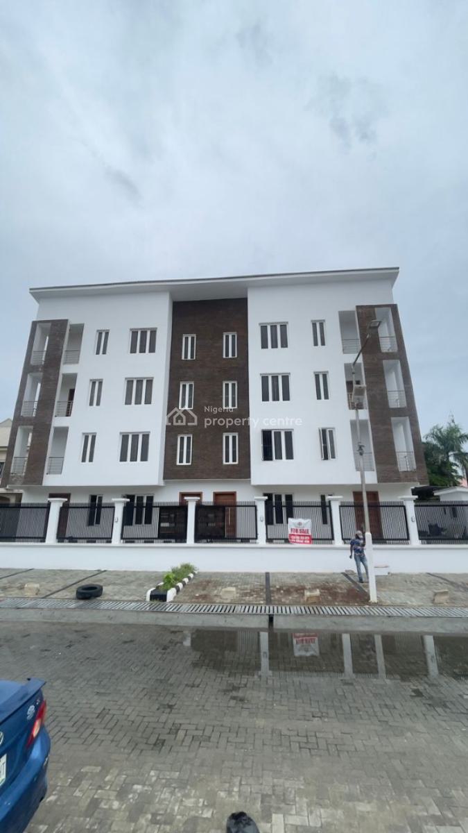 Beautiful 5-bedroom Maisonette with Inverter & Solar Panels, Lekki Phase 1, Lekki, Lagos, Flat / Apartment for Sale