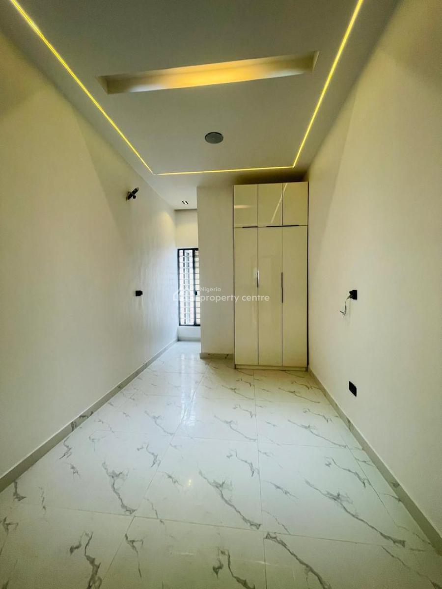 Alluring 4 Bedroom Terrace Duplex Plus Bq & Pool, Osapa, Lekki, Lagos, Terraced Duplex for Sale