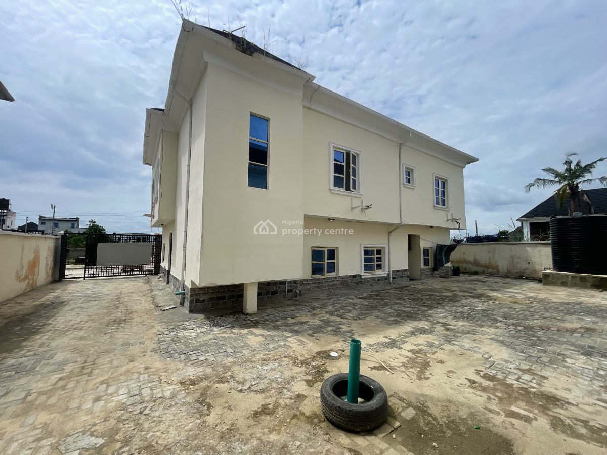 3bedroooms Flat All Rooms En-suite, Opposite Blenco Supermarket, Sangotedo, Ajah, Lagos, Flat / Apartment for Rent