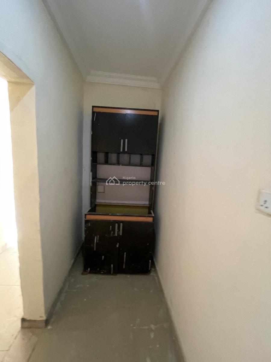 3bedroooms Flat All Rooms En-suite, Opposite Blenco Supermarket, Sangotedo, Ajah, Lagos, Flat / Apartment for Rent