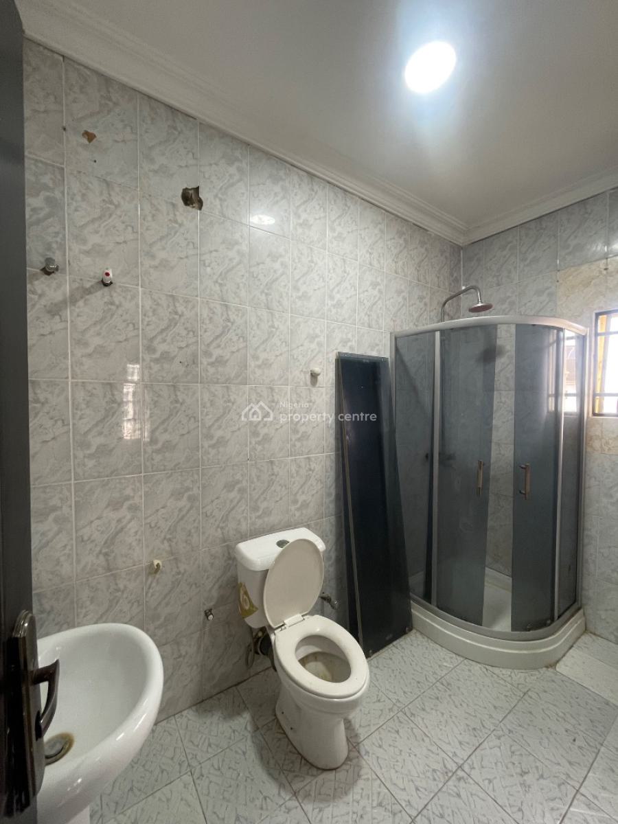3bedroooms Flat All Rooms En-suite, Opposite Blenco Supermarket, Sangotedo, Ajah, Lagos, Flat / Apartment for Rent