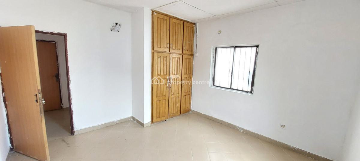 Newly Renovated Mini Flat/a Room & Parlour Upstairs, Osapa, Lekki, Lagos, Mini Flat (room and Parlour) for Rent