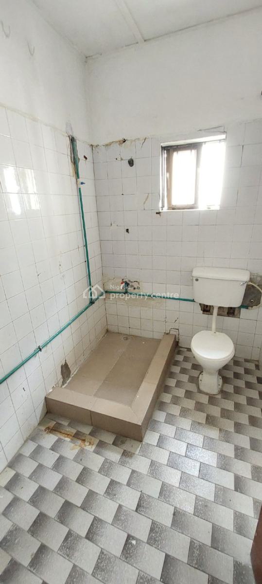 Newly Renovated Mini Flat/a Room & Parlour Upstairs, Osapa, Lekki, Lagos, Mini Flat (room and Parlour) for Rent