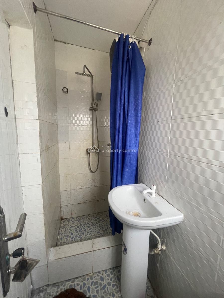 2bedroom Flat, Addo Road, Ajah, Lagos, Flat / Apartment for Rent