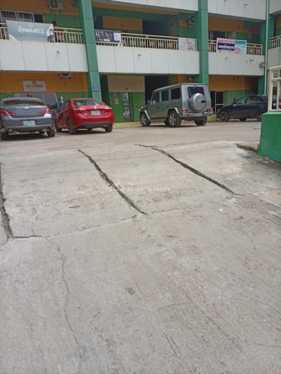Spacious 40sqms Corporate Office Space, Wuse 2, Abuja, Plaza / Complex / Mall for Rent