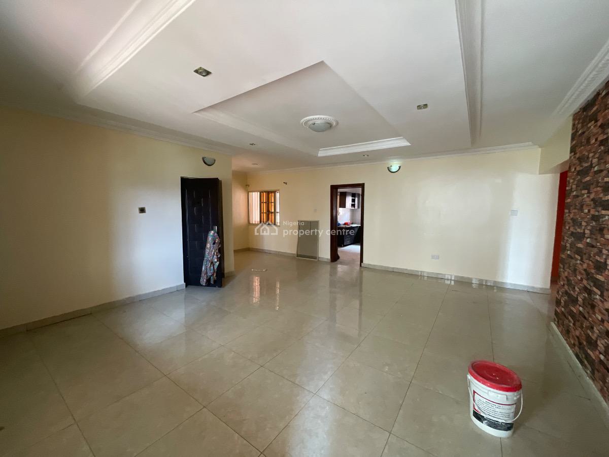 3-bedroom Flat -- All Rooms En-suite, Beside Skymal, Sangotedo, Ajah, Lagos, Flat / Apartment for Rent