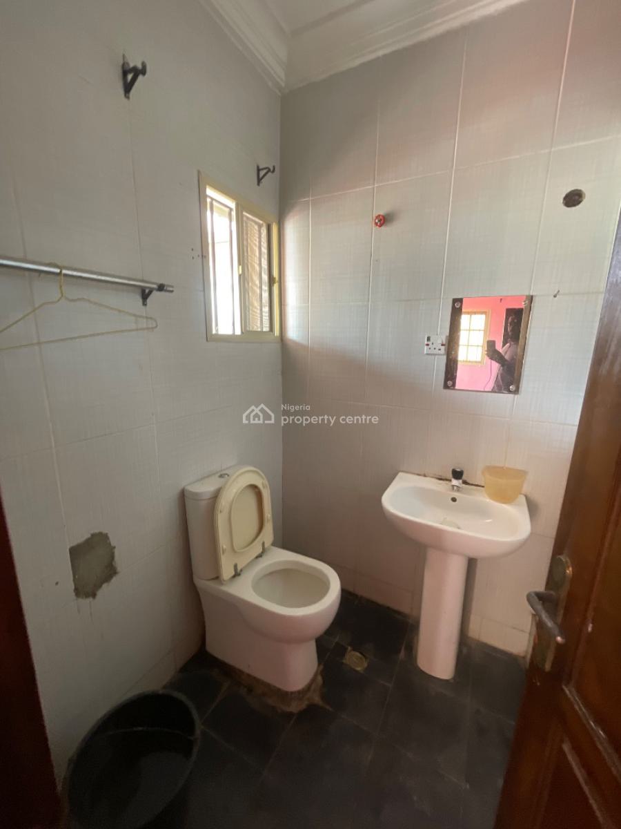3-bedroom Flat -- All Rooms En-suite, Beside Skymal, Sangotedo, Ajah, Lagos, Flat / Apartment for Rent