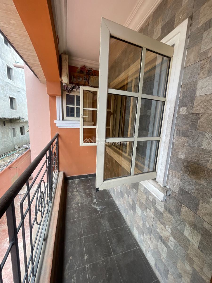 3-bedroom Flat -- All Rooms En-suite, Beside Skymal, Sangotedo, Ajah, Lagos, Flat / Apartment for Rent