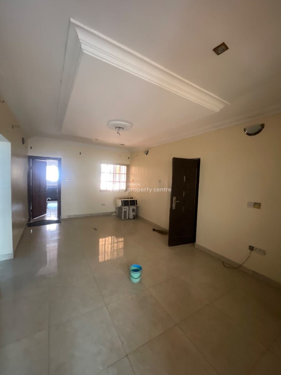 3-bedroom Flat -- All Rooms En-suite, Beside Skymal, Sangotedo, Ajah, Lagos, Flat / Apartment for Rent