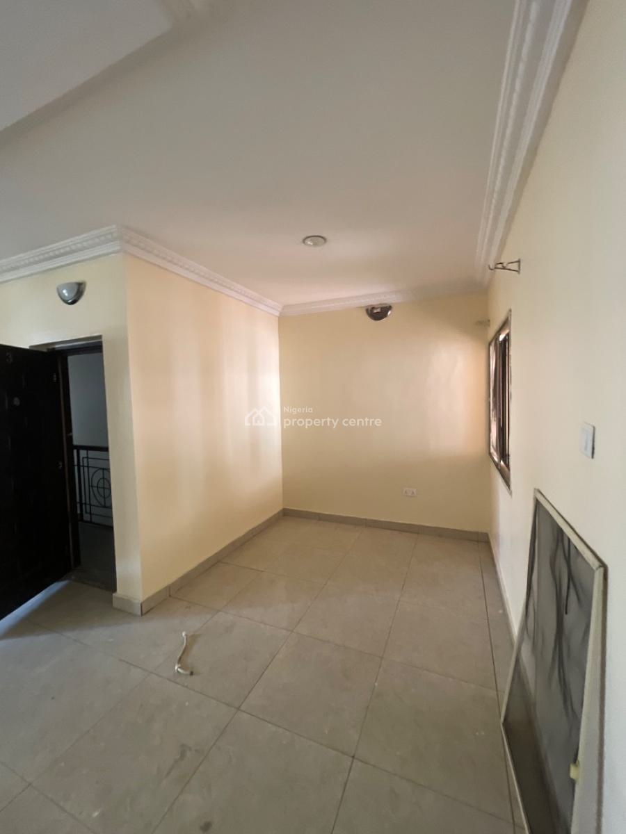 3-bedroom Flat -- All Rooms En-suite, Beside Skymal, Sangotedo, Ajah, Lagos, Flat / Apartment for Rent
