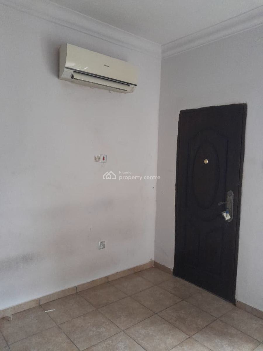 a Luxury Service 3 Bedroom Terrace with Bq and Swimming Pool, Osapa London Lekki, Osapa, Lekki, Lagos, Terraced Duplex for Rent