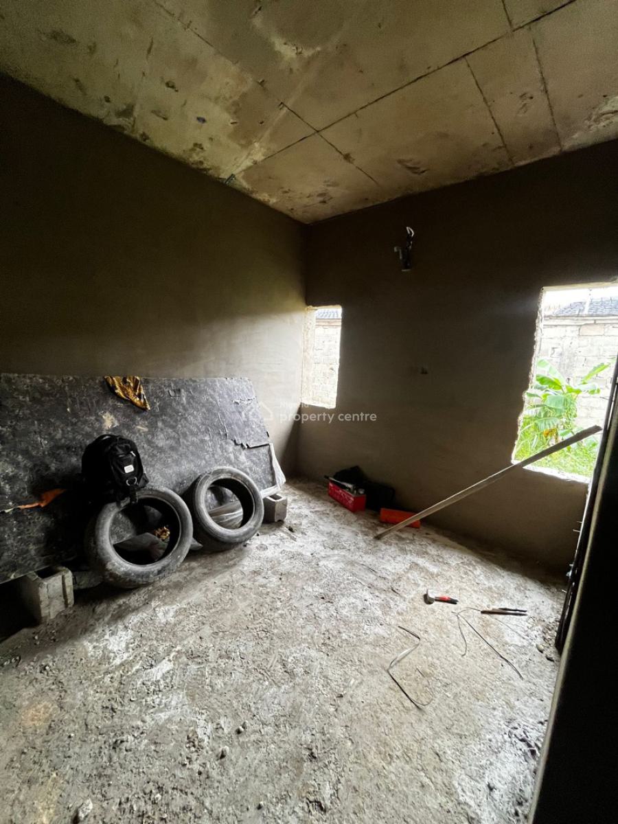 Luxury Studio Apartment, Maryland, Maryland, Lagos, Block of Flats for Sale