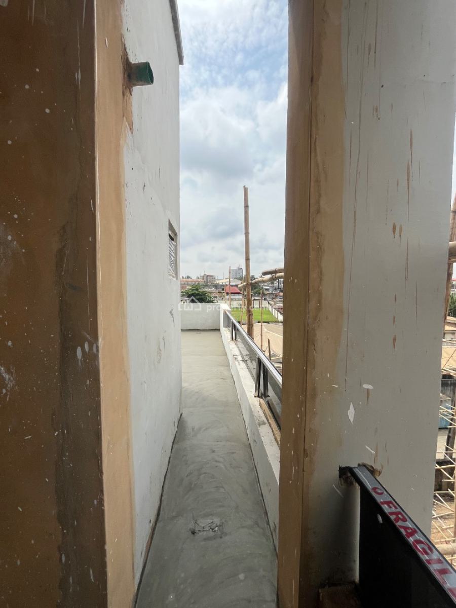 Luxurious 3 Bedroom Penthouse + Bq, Maryland, Maryland, Lagos, Flat / Apartment for Sale