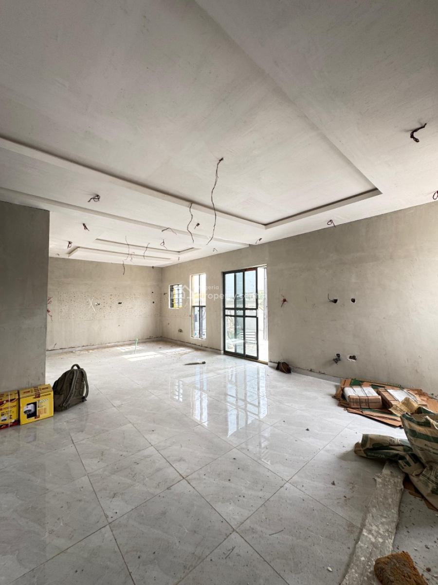 Luxurious 3 Bedroom Apartment + Bq, Maryland, Lagos, Flat / Apartment for Sale