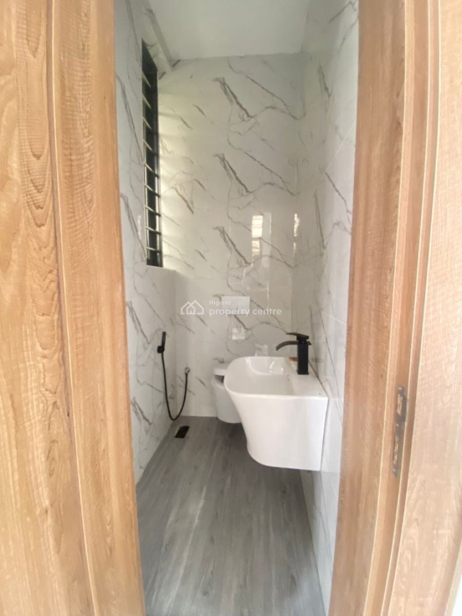 5 Bedroom Semi-detached Duplex, Omole Phase 2, Ikeja, Lagos, Semi-detached Duplex for Sale