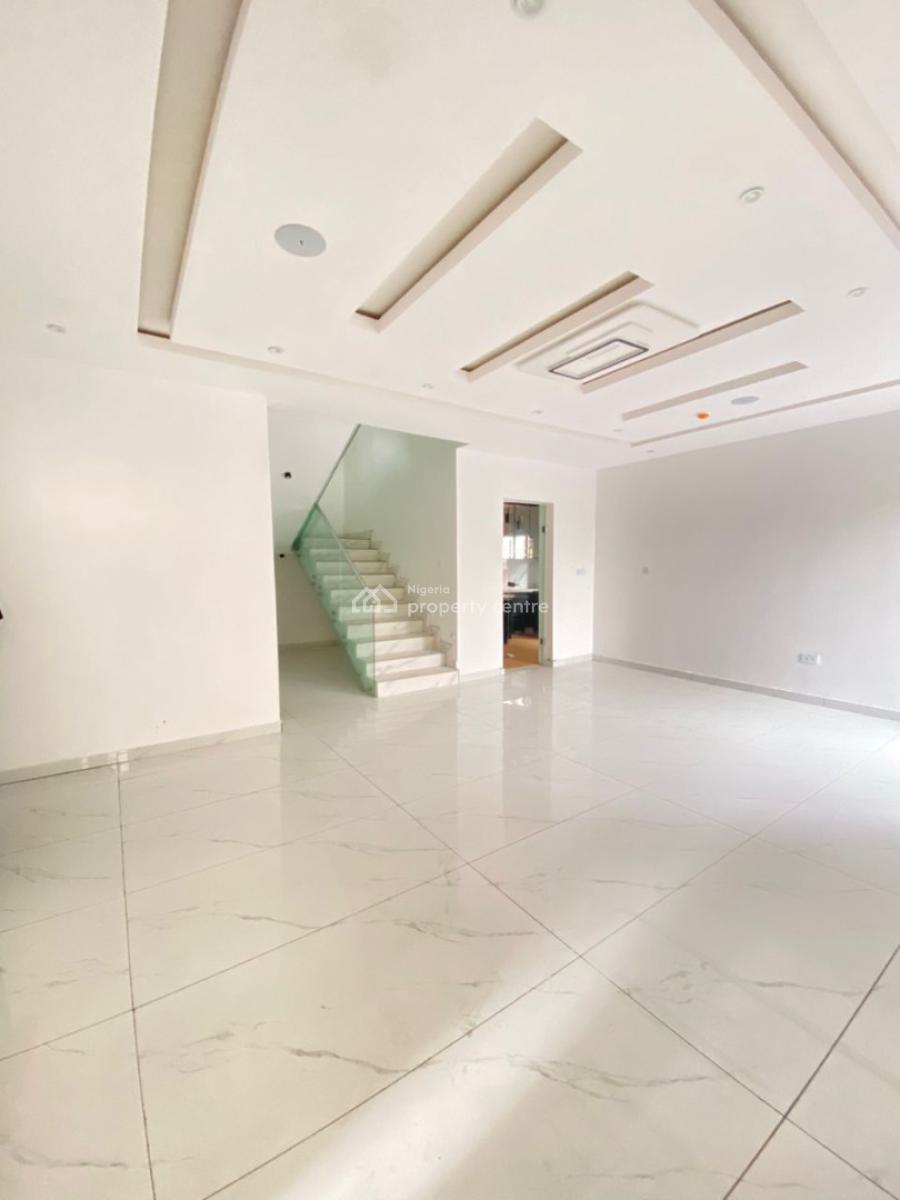 5 Bedroom Semi-detached Duplex, Omole Phase 2, Ikeja, Lagos, Semi-detached Duplex for Sale