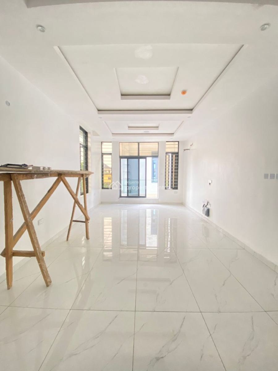 5 Bedroom Semi-detached Duplex, Omole Phase 2, Ikeja, Lagos, Semi-detached Duplex for Sale