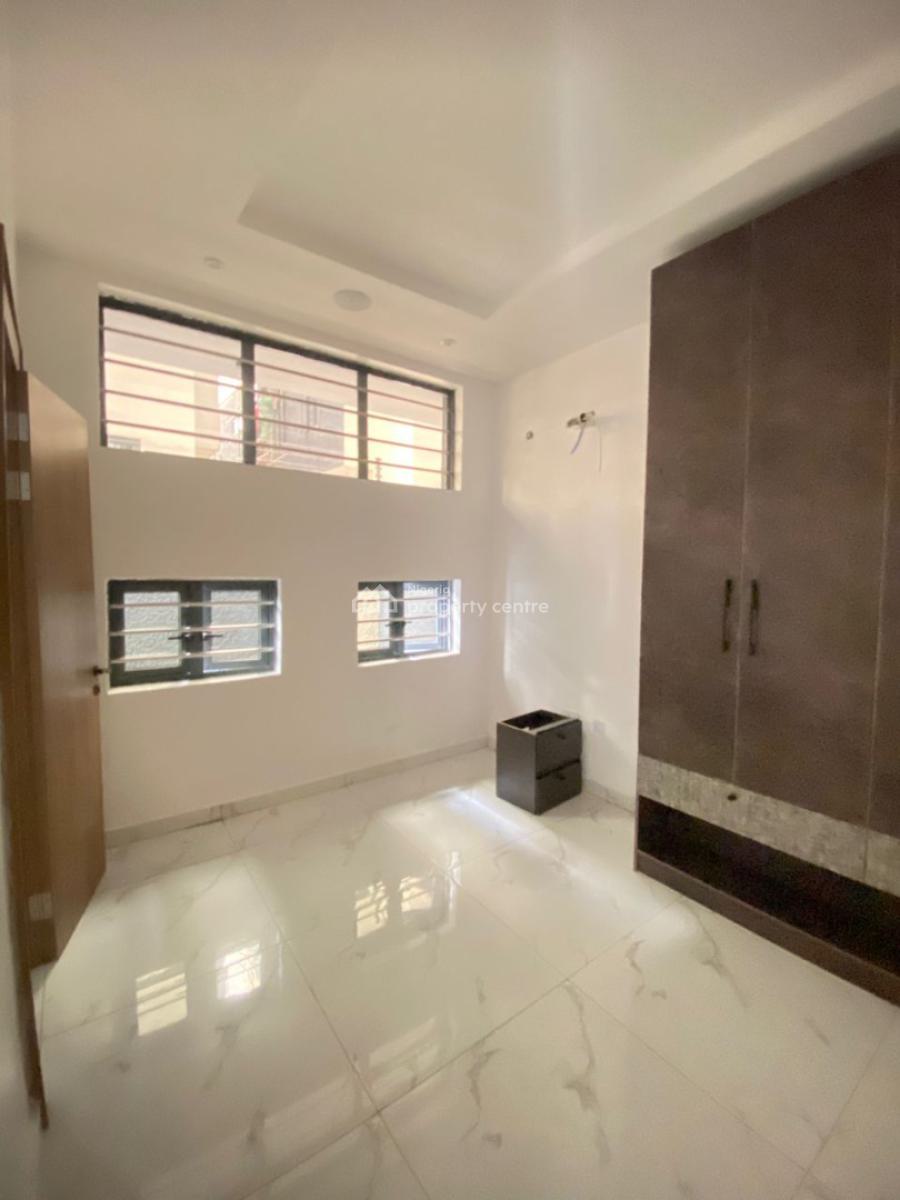 5 Bedroom Semi-detached Duplex, Omole Phase 2, Ikeja, Lagos, Semi-detached Duplex for Sale