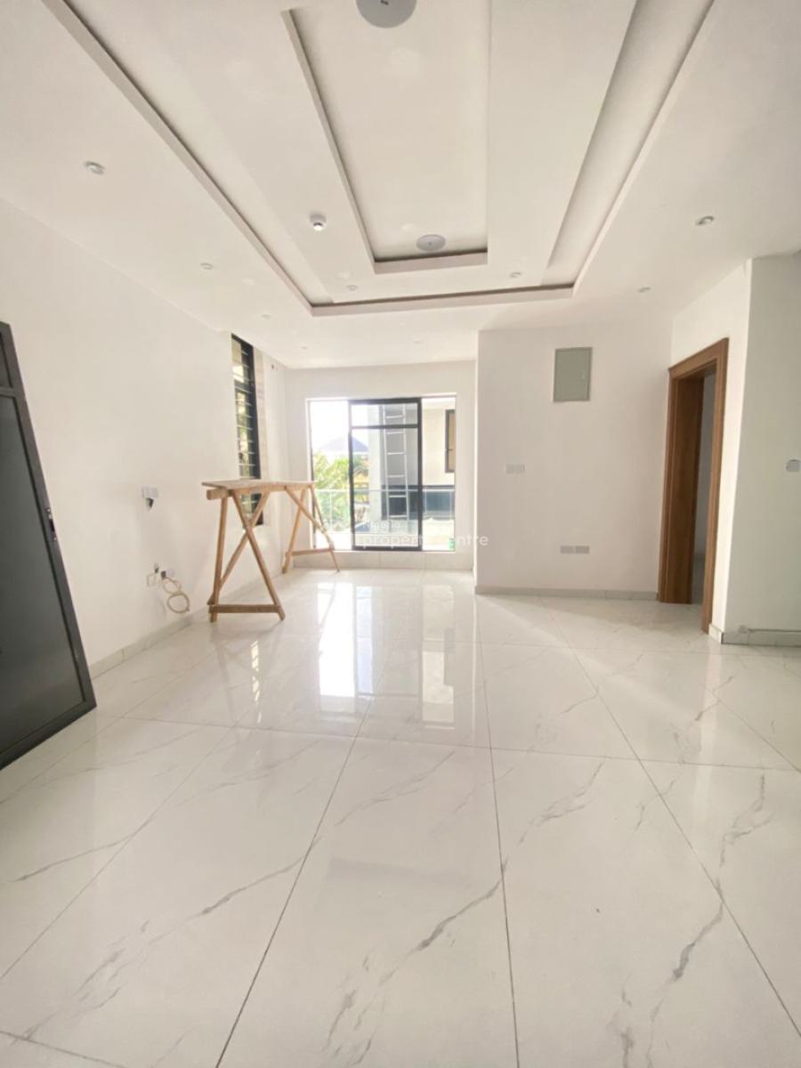 5 Bedroom Semi-detached Duplex, Omole Phase 2, Ikeja, Lagos, Semi-detached Duplex for Sale