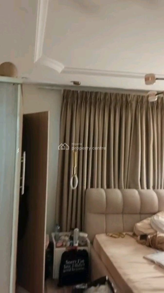 Standard and Spacious Mini Flat, Adekunle, Adekunle, Yaba, Lagos, Mini Flat (room and Parlour) for Rent