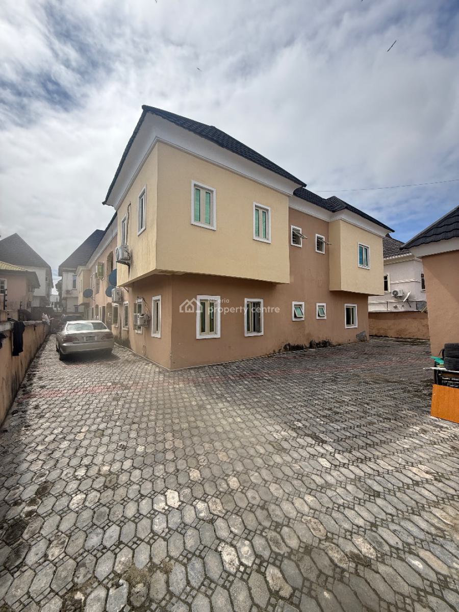 Spacious 3bedroom Block of Flats, Thomas Estate, Ajiwe, Ajah, Lagos, Flat / Apartment for Sale