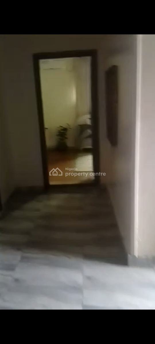2 Bedroom Flat on a 3rd Floor in a Call-in Horizon 2 Estate in Ikate., Horizon 2 Estate, Ikate, Lekki, Lagos, Flat / Apartment for Rent