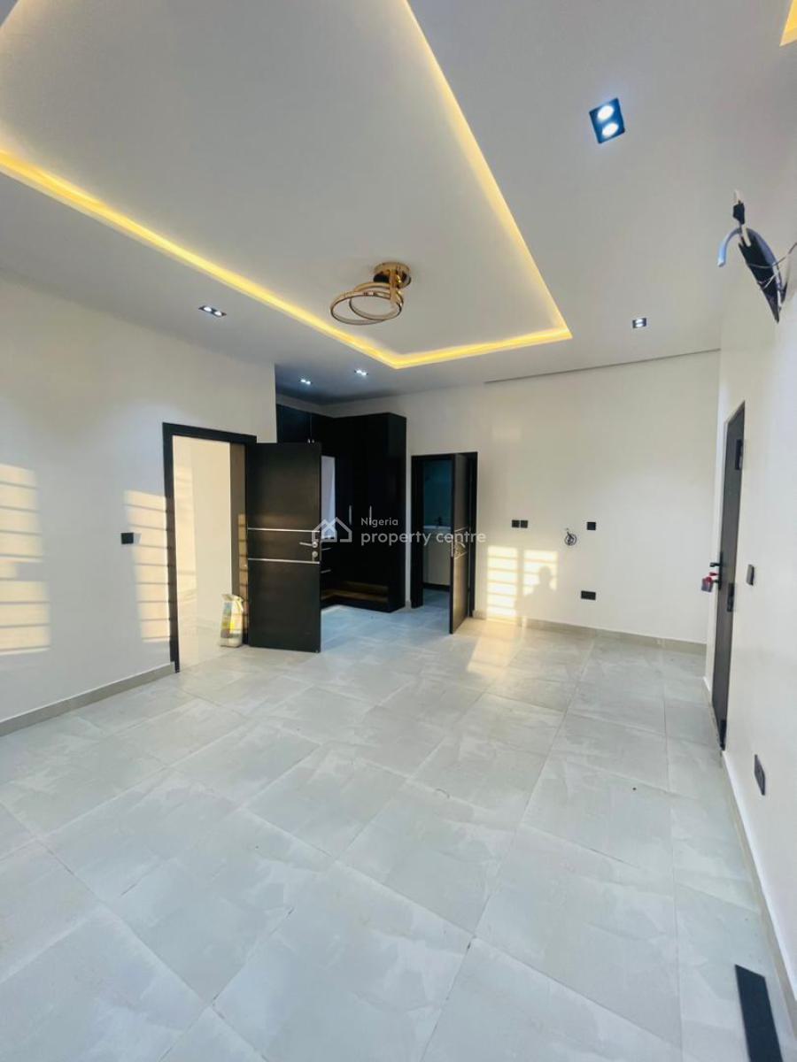 4 Bedroom Detached House, Gra Phase 1, Magodo, Lagos, Detached Duplex for Sale