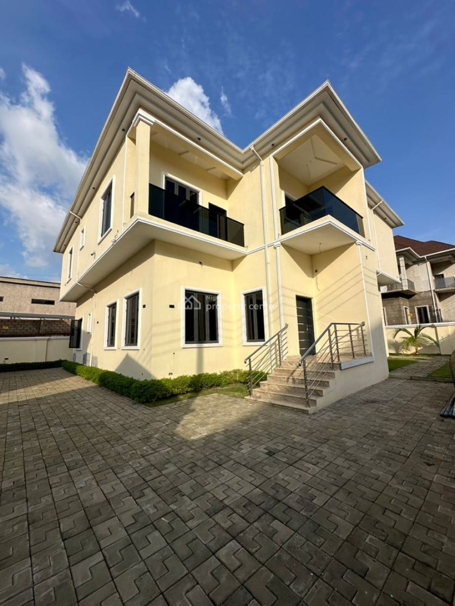 Topnotch 5 Bedroom Fully Detached Duplex with Bq , Serene Neighborhood, Galadimawa, Abuja, Detached Duplex for Sale