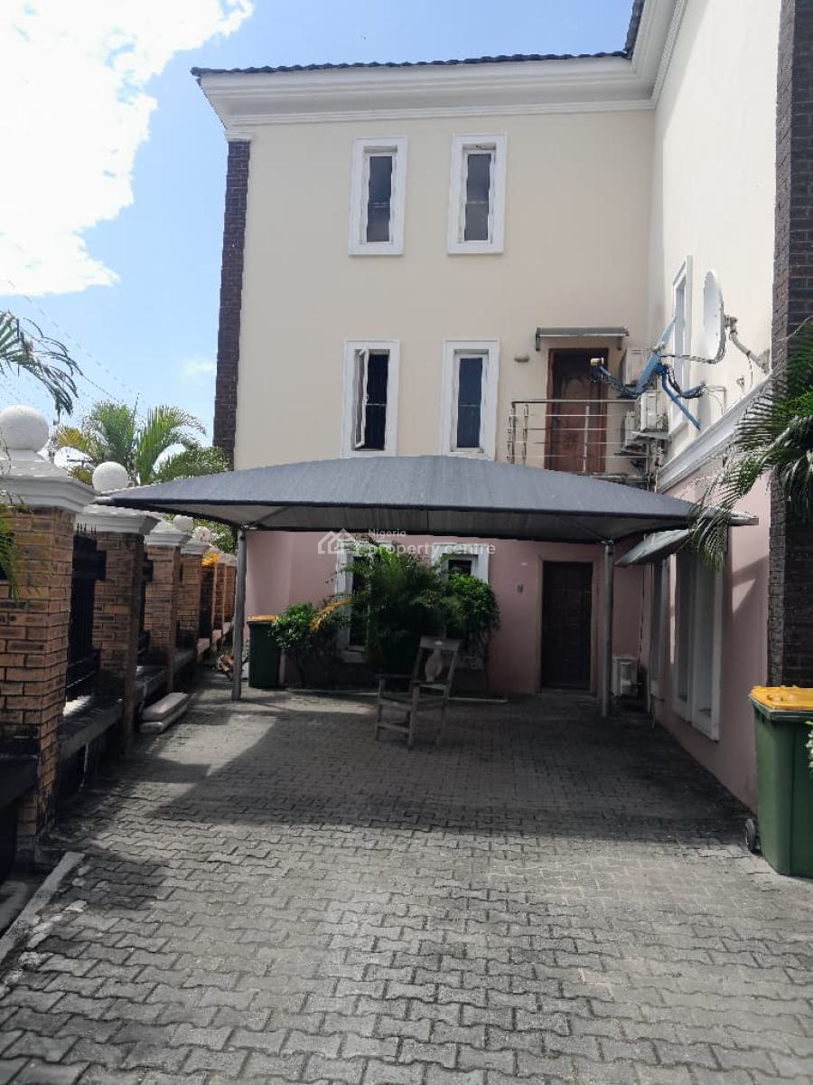 Three Bedroom Luxury Apartment with Bq, Inside an Estate Ajah, Osapa, Lekki, Lagos, Flat / Apartment for Rent