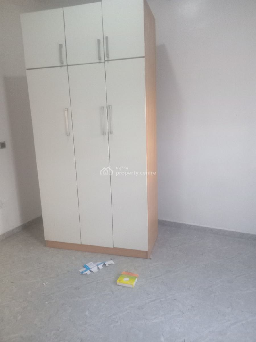 a Luxurious Self Contained Apartment with Shared Kitchen, Chevron Drive, Lekki, Lagos, Self Contain (single Rooms) for Rent