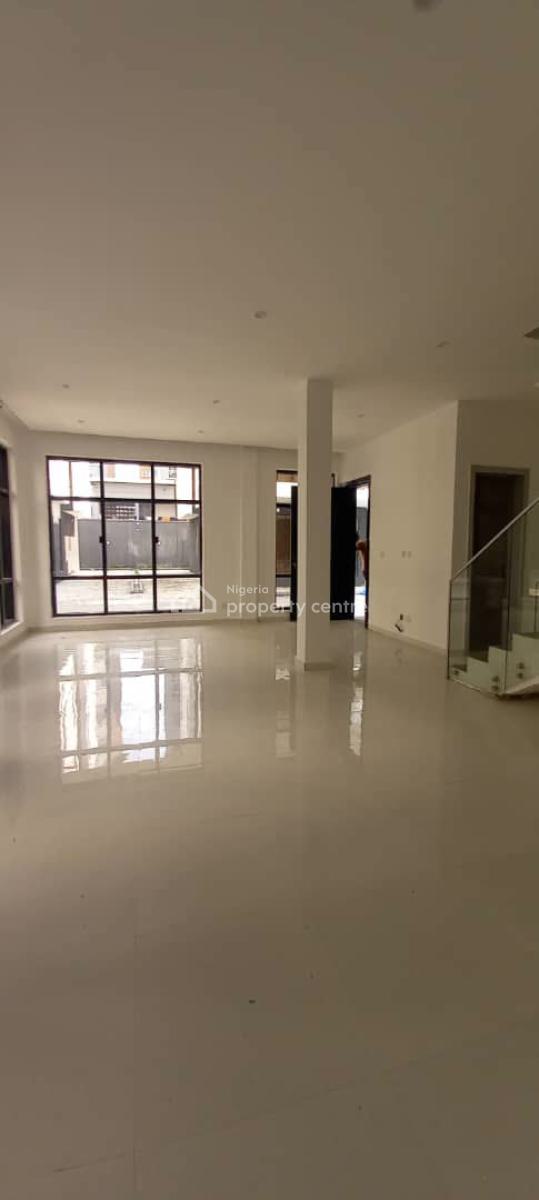 Spacious 3 Bedroom Flat with Pool Lift and Bq, Parkview, Ikoyi, Lagos, Flat / Apartment for Rent