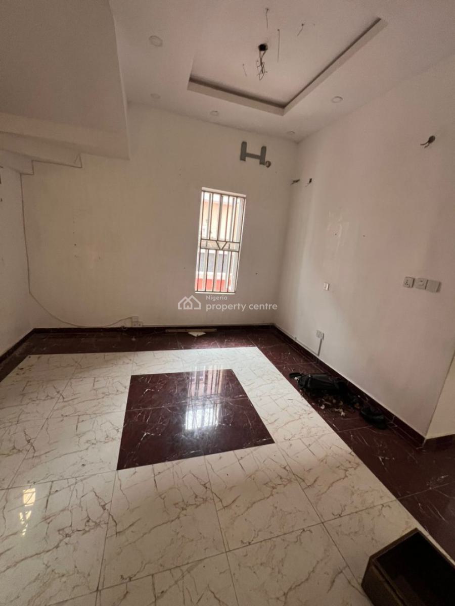 1 Bedroom Min Flat in Chevron Lekki, Bera  Estate Chevron, Lekki, Lagos, Mini Flat (room and Parlour) for Rent
