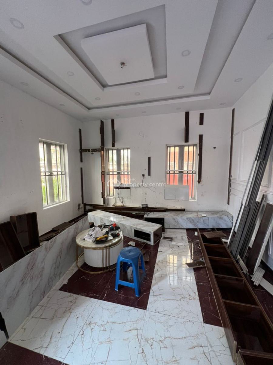 1 Bedroom Min Flat in Chevron Lekki, Bera  Estate Chevron, Lekki, Lagos, Mini Flat (room and Parlour) for Rent