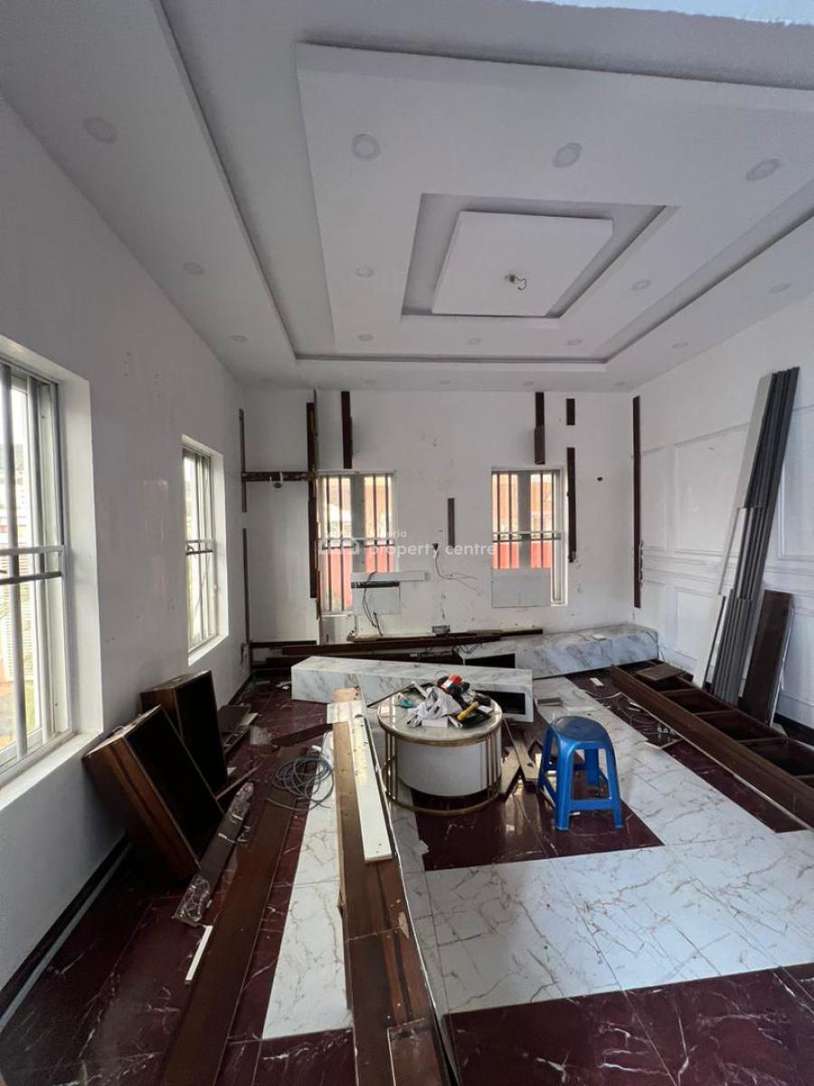 1 Bedroom Min Flat in Chevron Lekki, Bera  Estate Chevron, Lekki, Lagos, Mini Flat (room and Parlour) for Rent