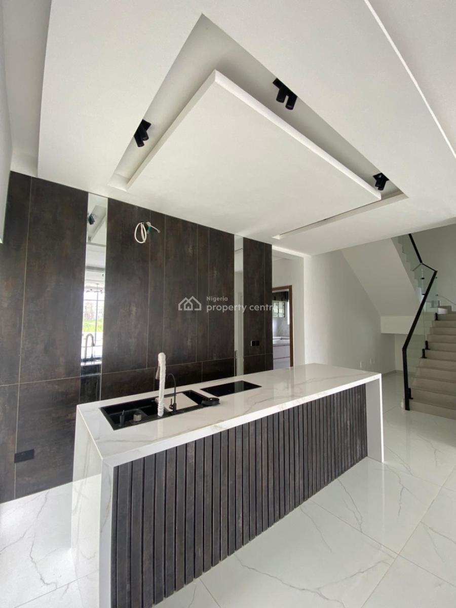 5 Bedroom Semi Detached Duplex with Bq, Cinema, Pool & Box Room, Cowrie Creek, Lekki, Lagos, Semi-detached Duplex for Sale
