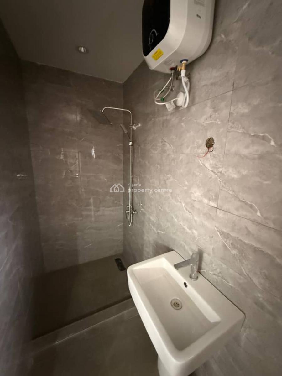 Beautifully Finished 6 Units of 2 Bedroom Apartments with Amenities, Off Keffi Street, Ikoyi, Lagos, Block of Flats for Sale