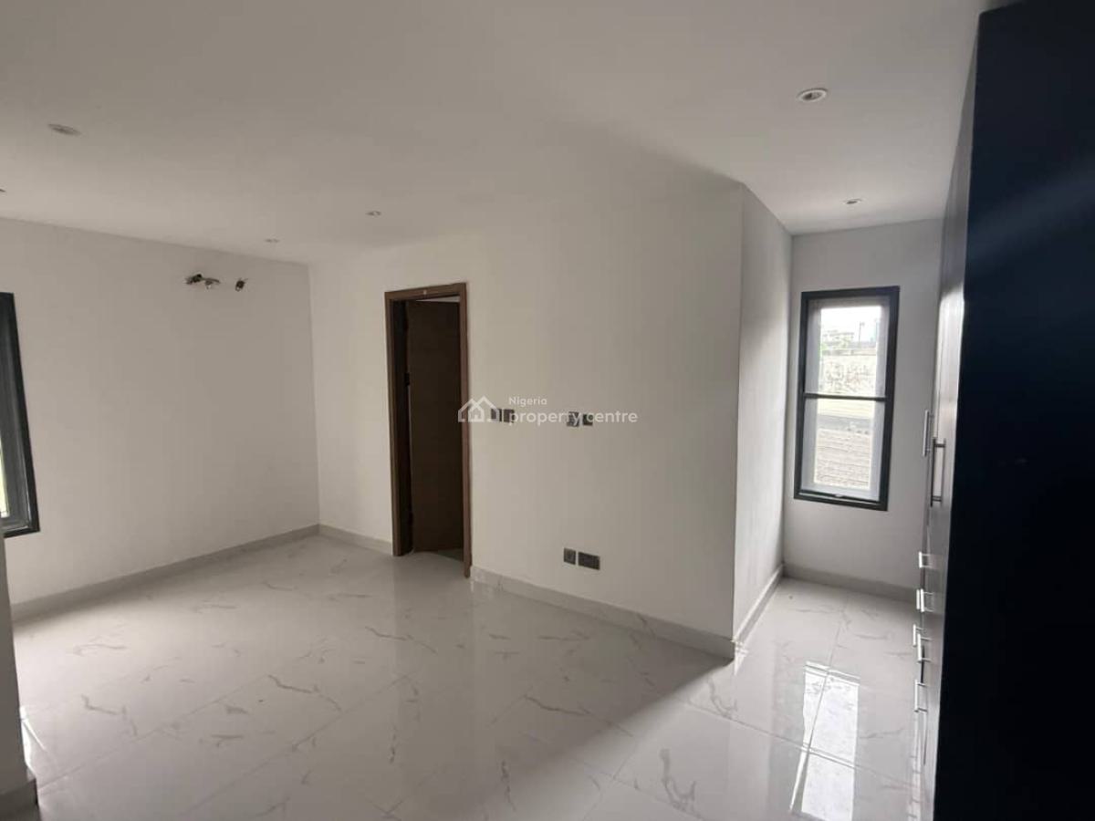 Beautifully Finished 6 Units of 2 Bedroom Apartments with Amenities, Off Keffi Street, Ikoyi, Lagos, Block of Flats for Sale