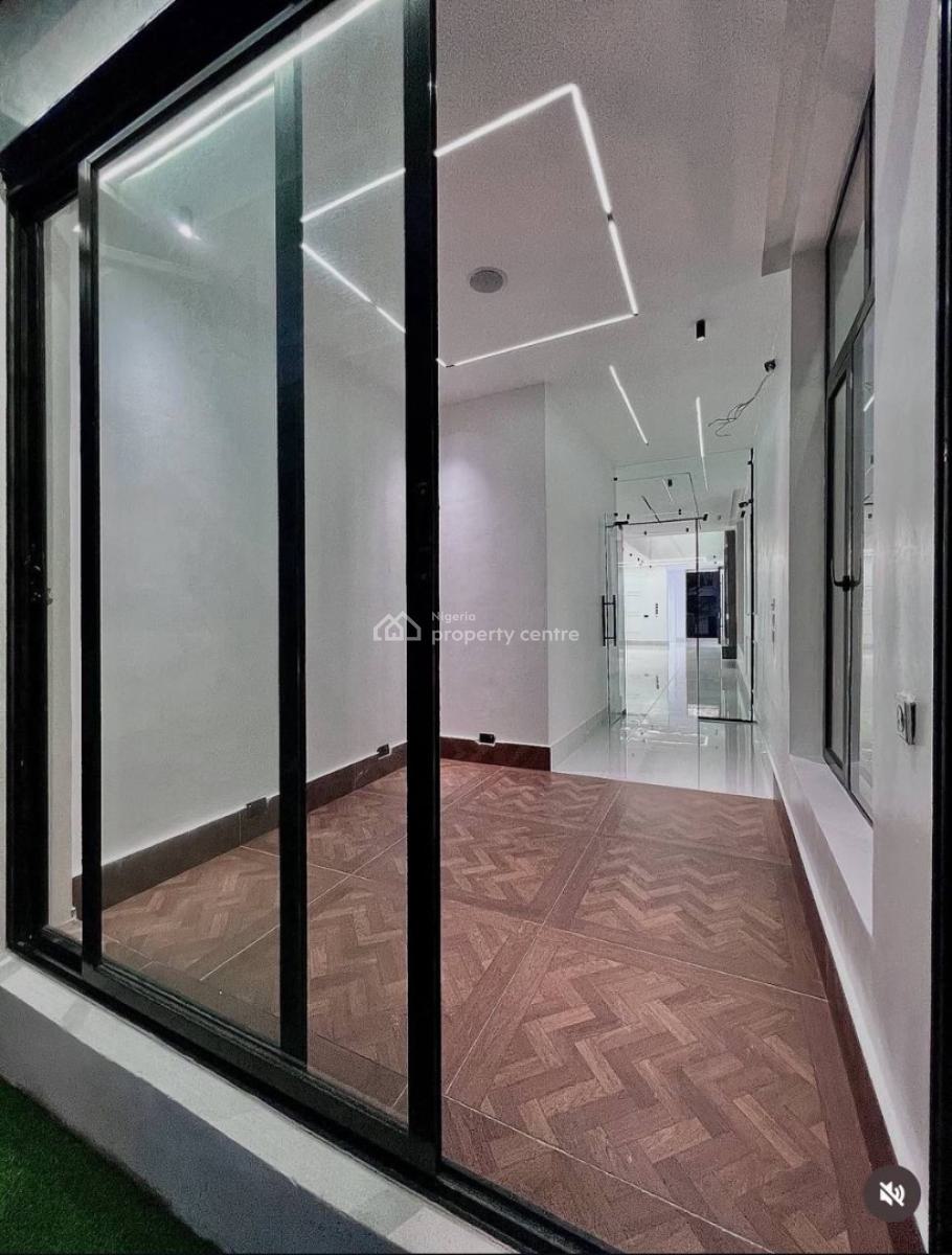 Contemporary 5 Bedrooms Fully Detached Duplex with Bq, Gym & Pool, Chevron Tollgate, Lekki Phase 2, Lekki, Lagos, Detached Duplex for Sale
