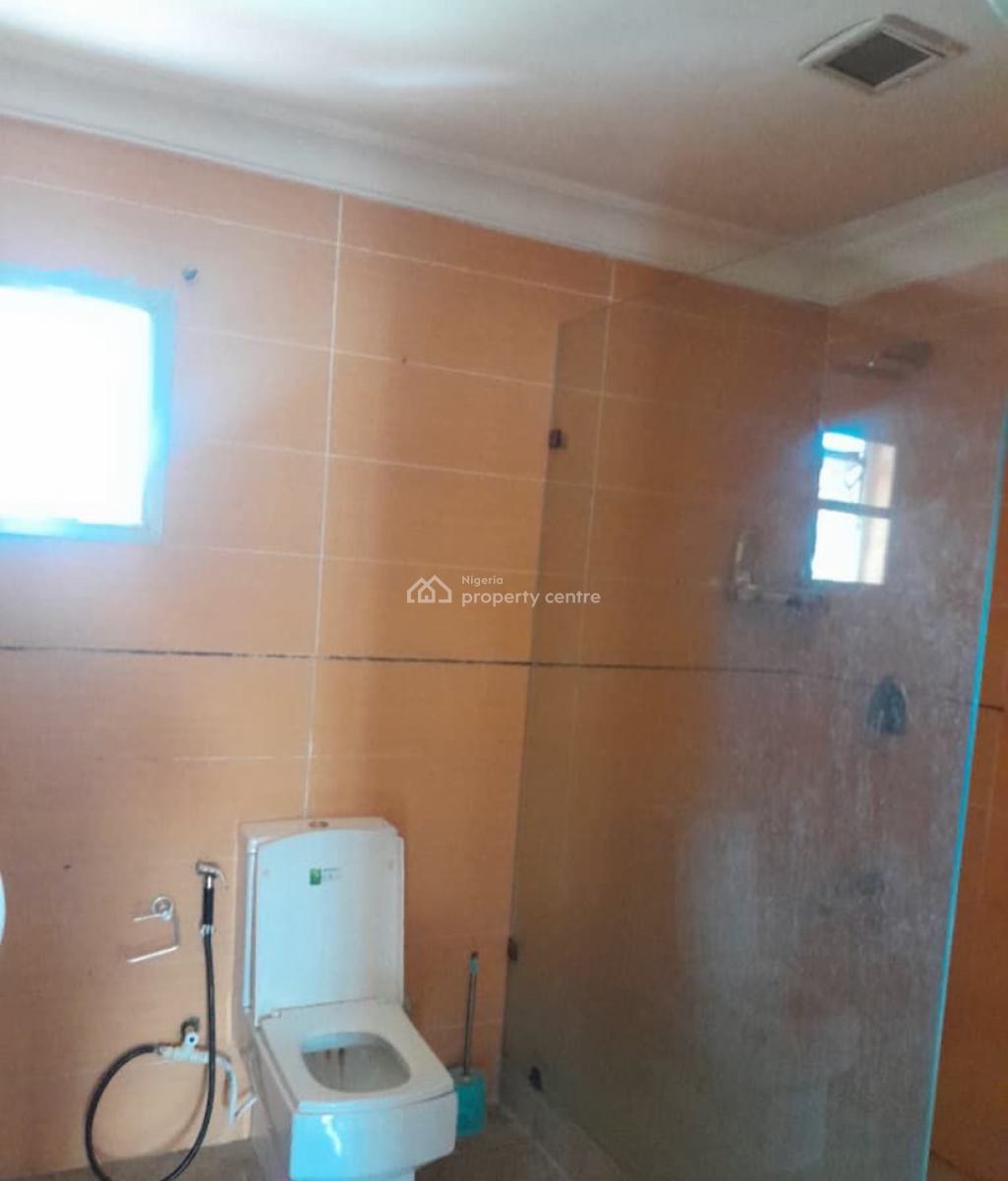3 Bedroom Terrace Duplex with B.q, Osapa, Lekki, Lagos, Terraced Duplex for Rent