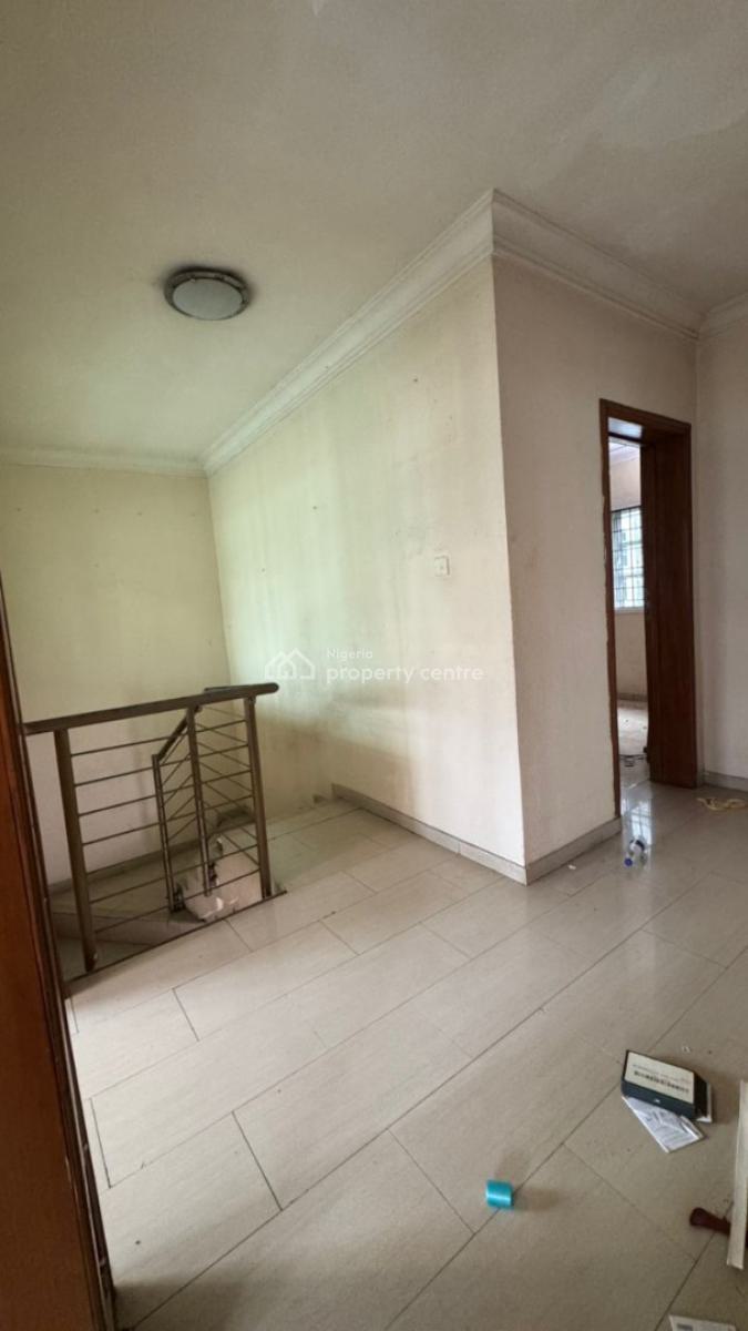 Unique Four Bedrooms Semi-detached Duplex in a Serene Environment, Lekki Phase 1, Lekki, Lagos, Semi-detached Duplex for Rent
