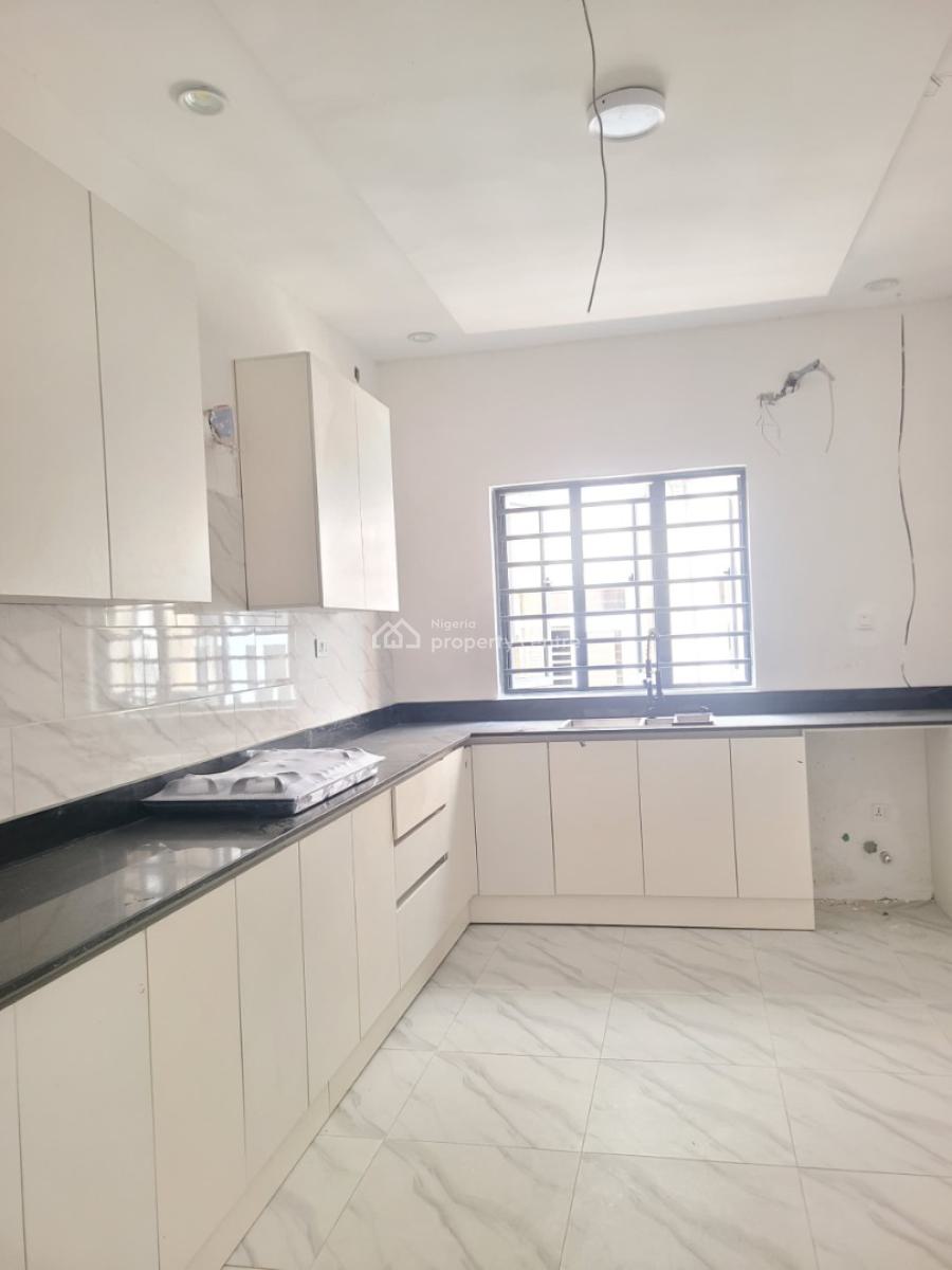 Newly Standard 4bedroom Flat, Igboefun, Lekki, Lagos, Terraced Duplex for Sale