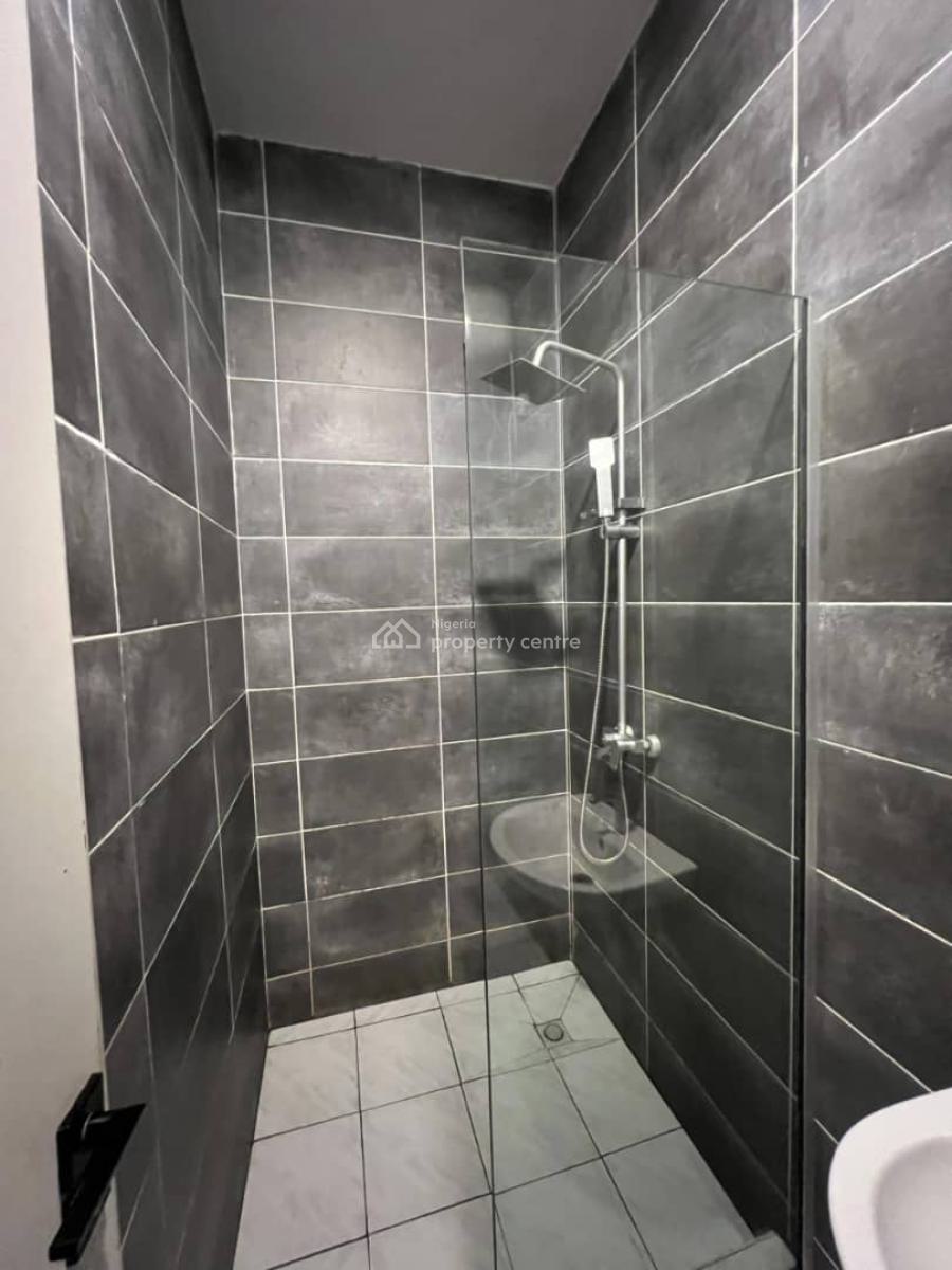 Luxurious 1 Bedroom Apartment with Excellent Facilities, Oral Estate, Lekki, Lagos, Mini Flat (room and Parlour) Short Let