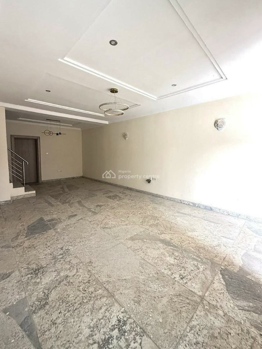 Affordable 4 Bedroom Semi-detached Duplex with Bq, Guzape District, Abuja, Semi-detached Duplex for Sale