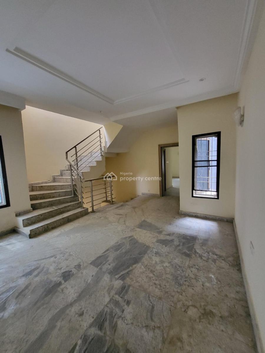 Affordable 4 Bedroom Semi-detached Duplex with Bq, Guzape District, Abuja, Semi-detached Duplex for Sale