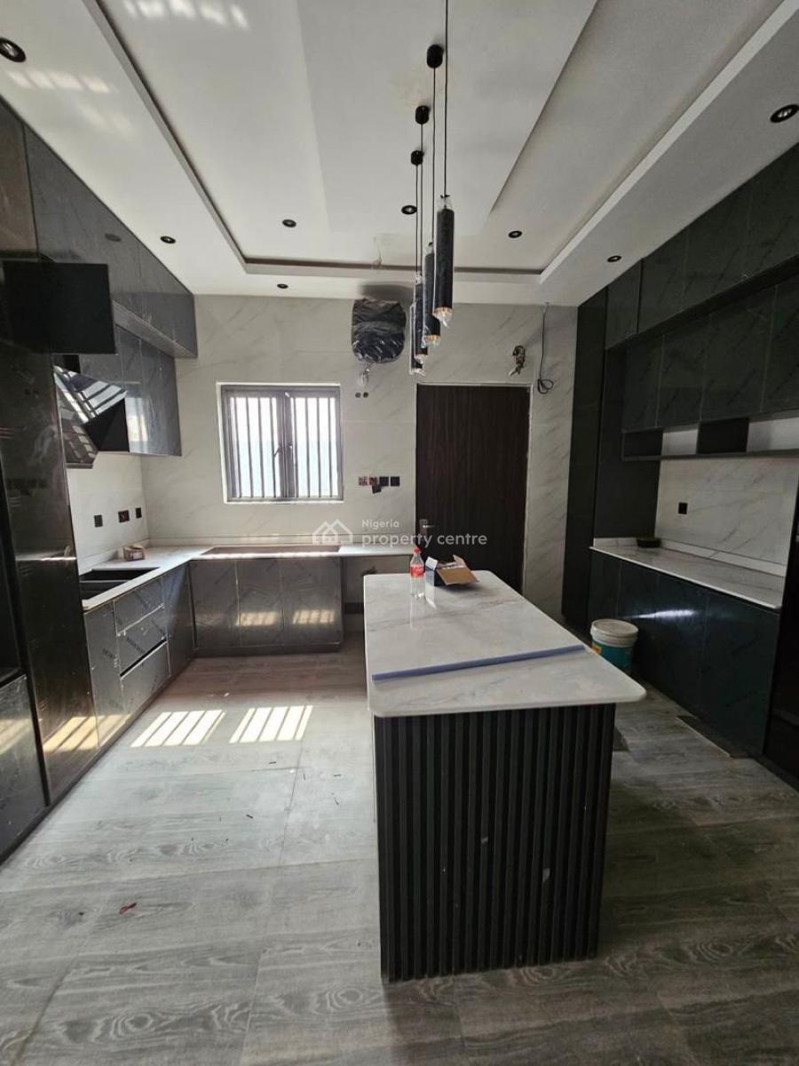 Stunning 5 Bedrooms House Plus 2 Bqs in a Serene Elestate, Ikeja Gra, Ikeja, Lagos, House for Sale