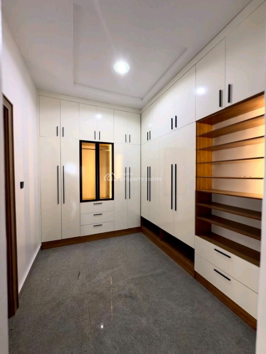 6-bedroom Fully Detached Duplex in Asokoro!   Looking for Y, Asokoro District, Abuja, House for Sale