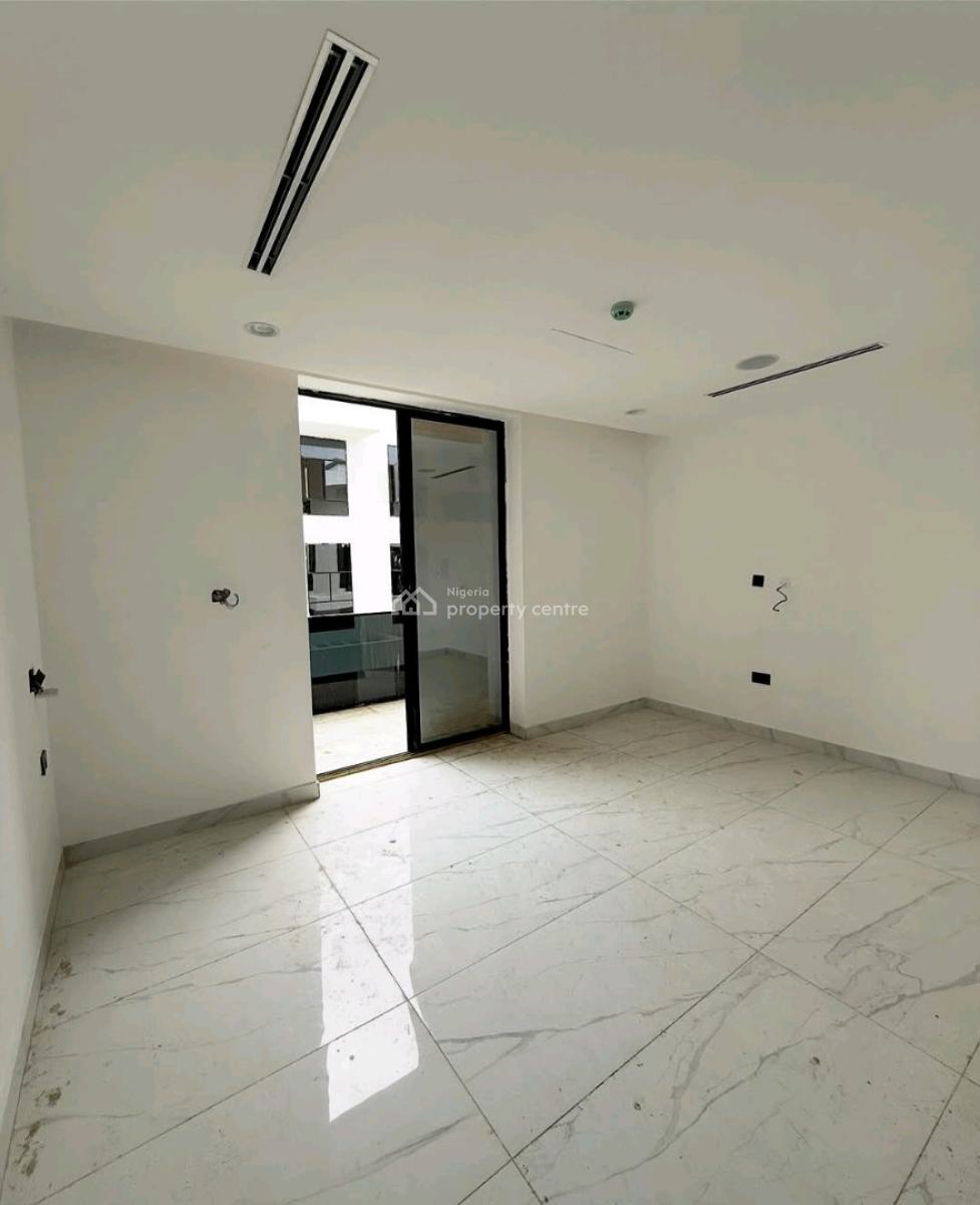 Luxury Living Redefined in Guzape, Abuja! 6-bedroom Ful, Guzape District, Abuja, House for Sale